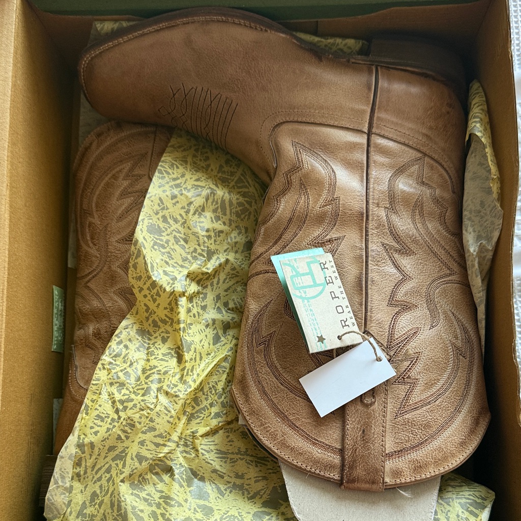 Roper Brown Leather Western Boots With Stitch Detailing